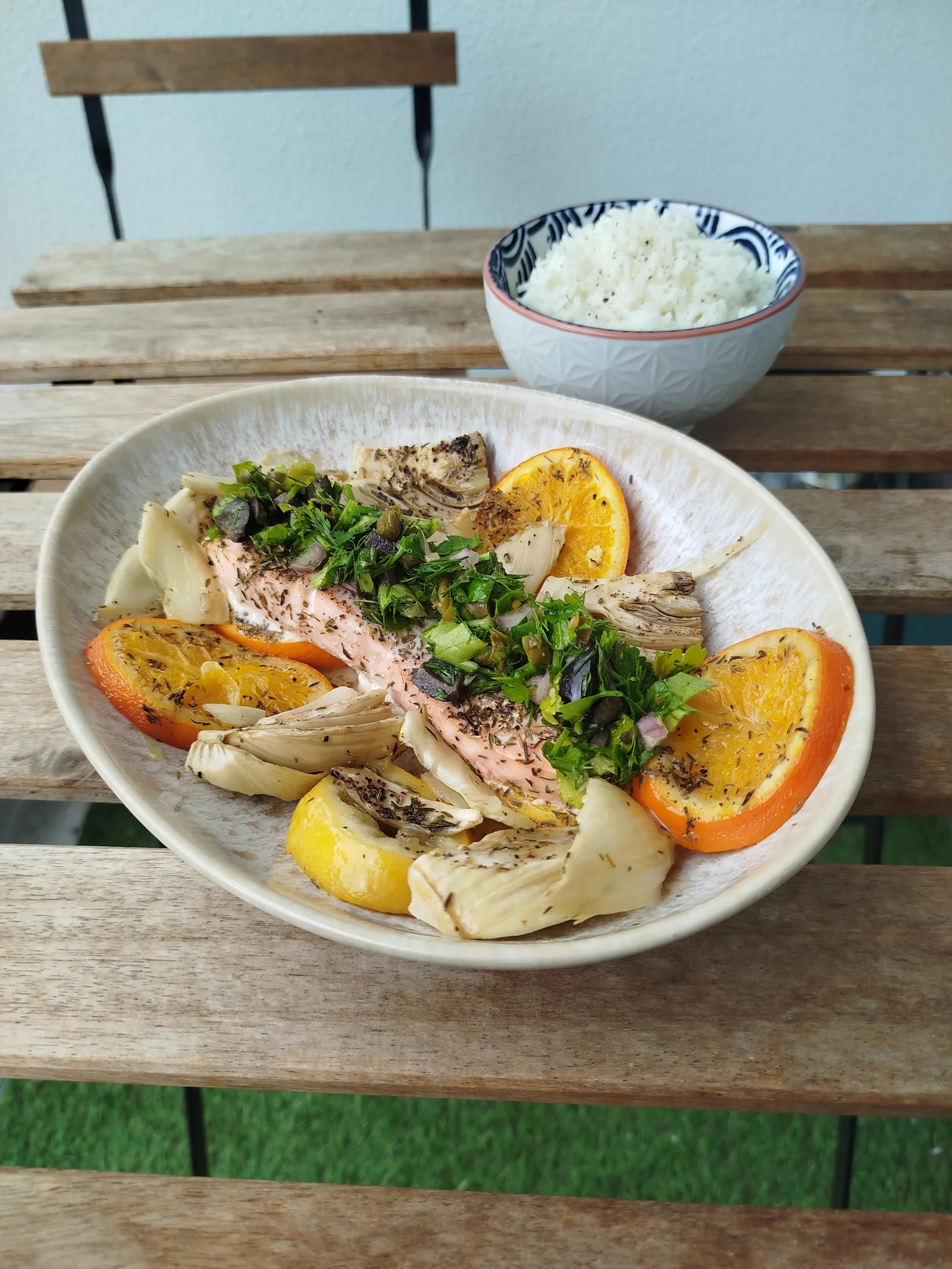Saumon rôti au fenouil, orange et citron